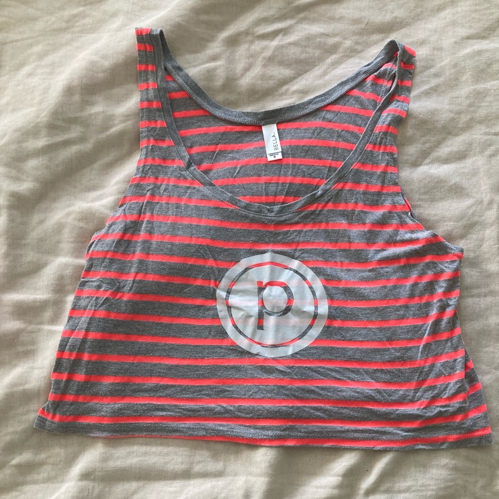Pure Barre Circle P Cropped Tank size S